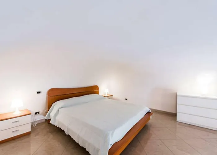 Nel Borgo Antico 펜션 *