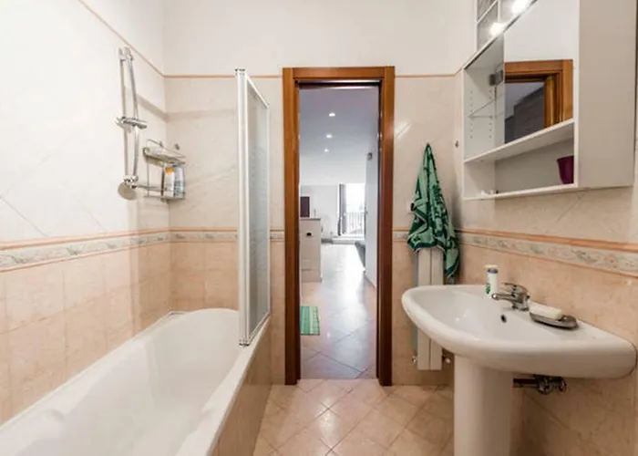 Nel Borgo Antico * 지오비나조